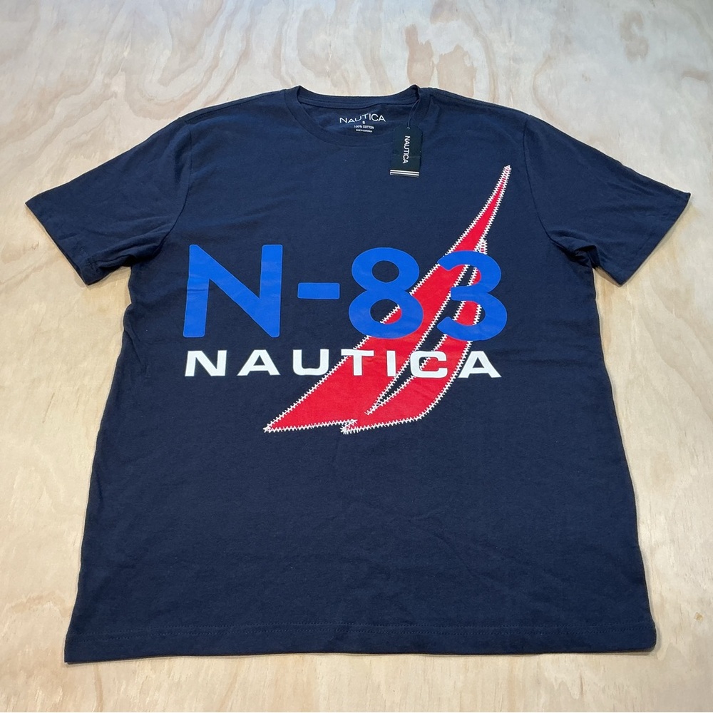 Nautica Men's Blue and Red Graphic Tee